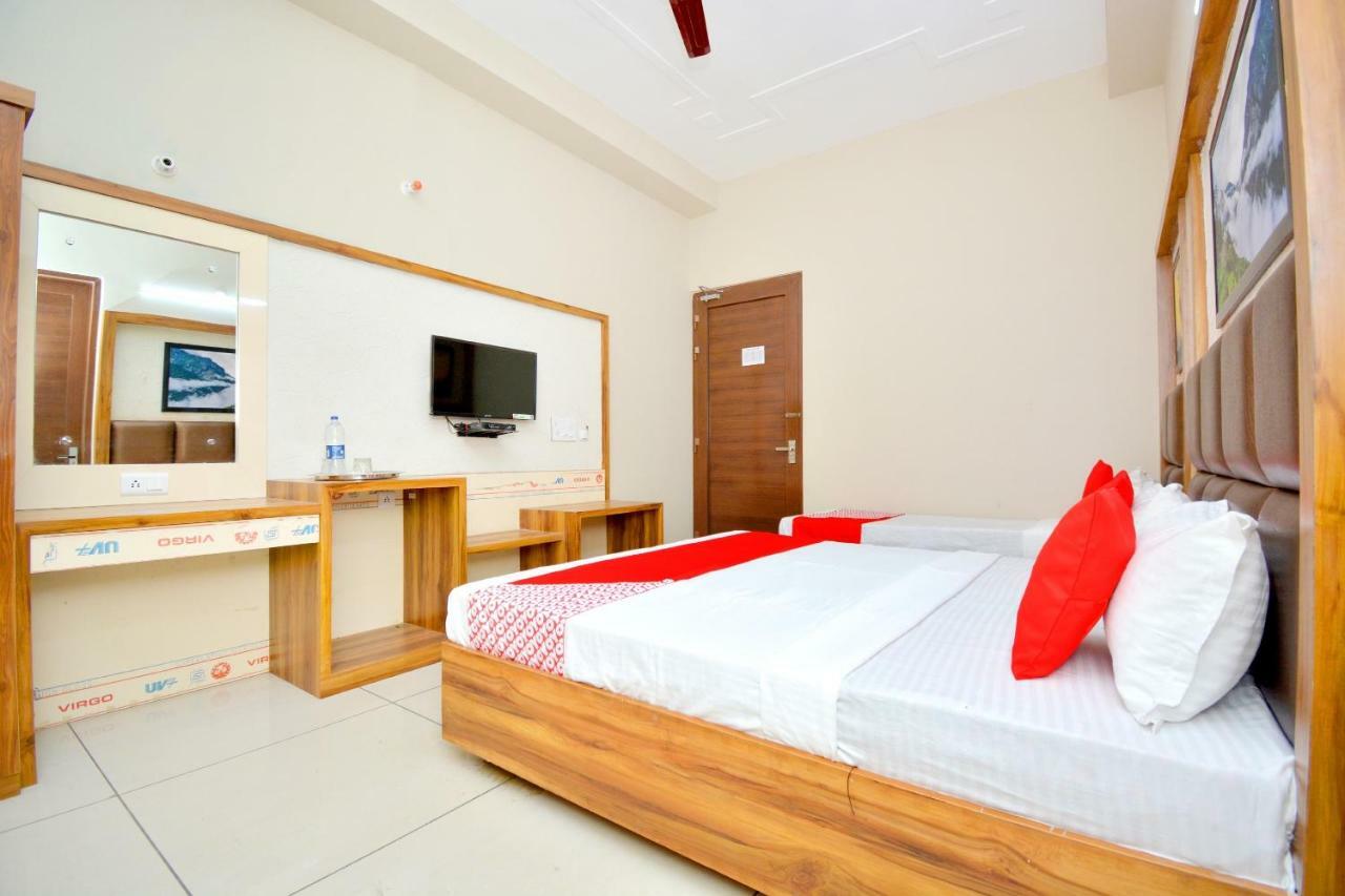 Oyo 40699 Grand Sokhi Hotel Tarn Taran Ngoại thất bức ảnh